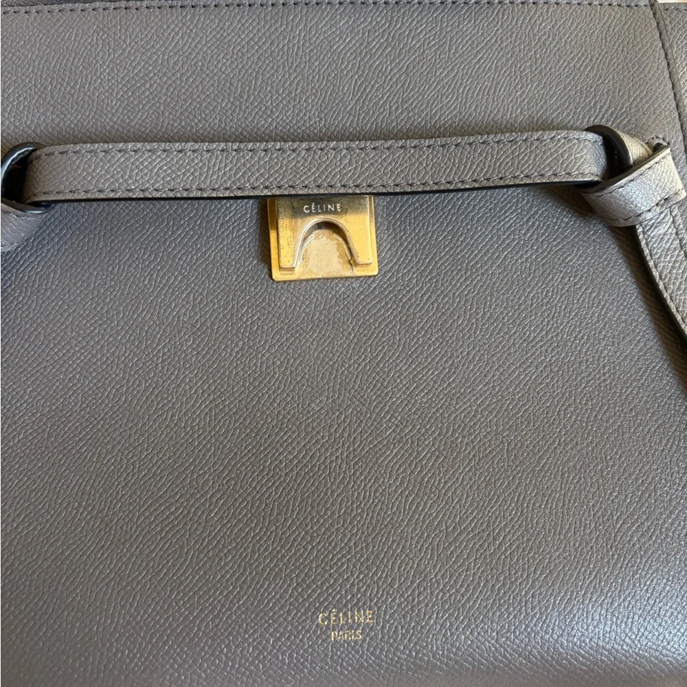Elegant Gray Women's Handbag - Picture 12 of 13